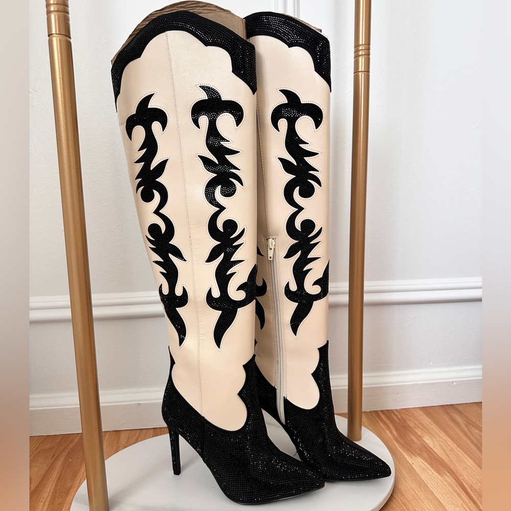 🛍️INC boots